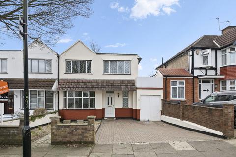Greenford Gardens, Greenford