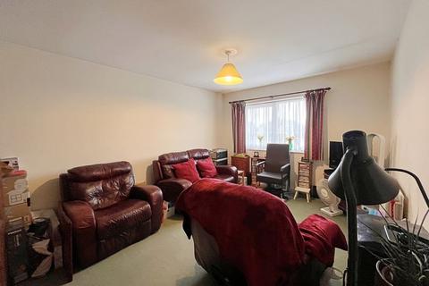 2 bedroom apartment for sale, Oldfield Lane North, Greenford