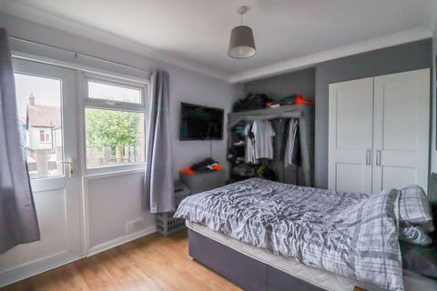 1 bedroom apartment for sale, Meteor Road, Westcliff-On-Sea