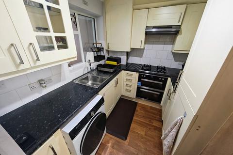 undefined, Mansfield Drive, Hayes