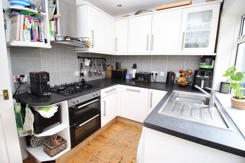 3 bedroom semi-detached house for sale, Glenfield Avenue, Southampton SO18