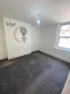 2 bedroom flat to rent, 1 Verulam Place, Bournemouth