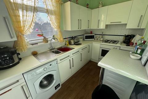 2 bedroom house for sale, Finchley Crescent, Newcastle upon Tyne NE6