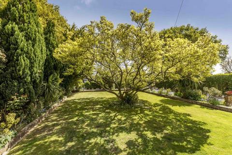 undefined, Salthill Road, Fishbourne