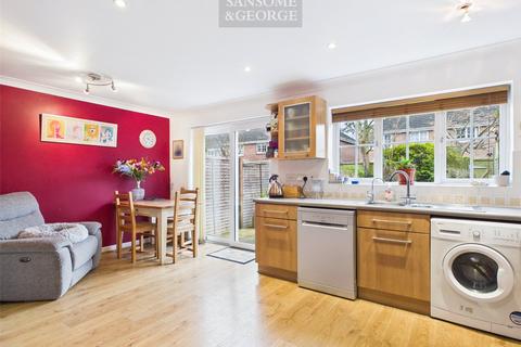 undefined, Bronze Close, Beggarwood, Basingstoke, Hampshire, RG22