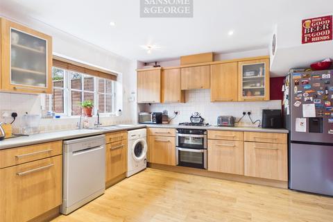 undefined, Bronze Close, Beggarwood, Basingstoke, Hampshire, RG22