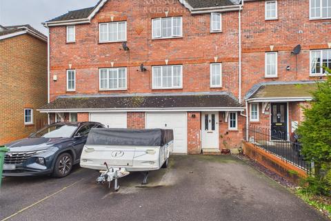 undefined, Bronze Close, Beggarwood, Basingstoke, Hampshire, RG22
