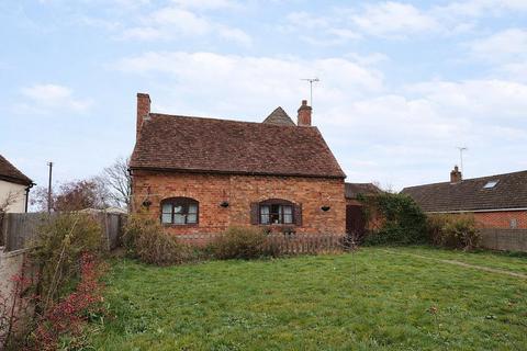 3 bedroom cottage for sale, Upper Street, Defford