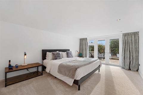 4 bedroom detached house for sale, Hendrefoilan Road, Sketty, Swansea