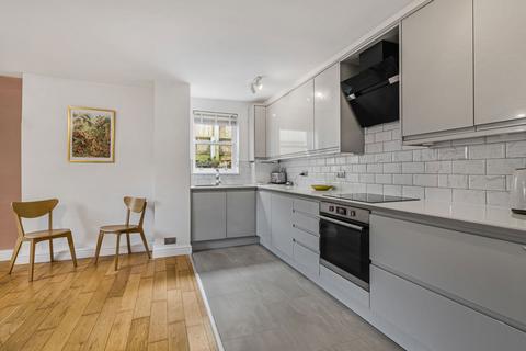 2 bedroom flat for sale, Sydenham Road North, Cheltenham GL52