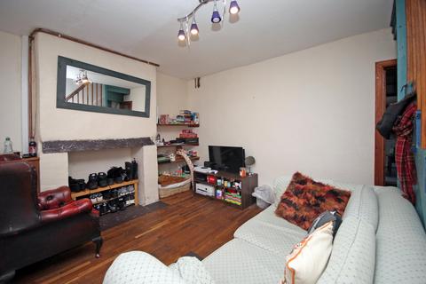2 bedroom terraced house for sale, Field Street, Bangor, Gwynedd, LL57