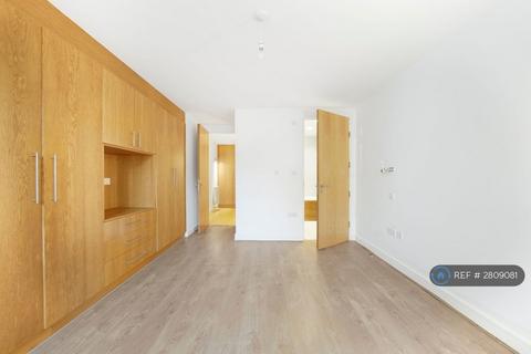 undefined, Vantage Point, Barnet, EN5