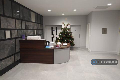 2 bedroom flat to rent, Plough Lane, London, SW17