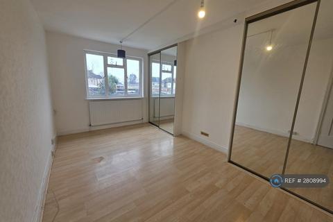 undefined, Yeading Avenue, Harrow, HA2