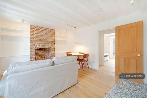 3 bedroom flat to rent, Deptford High St, London, SE8