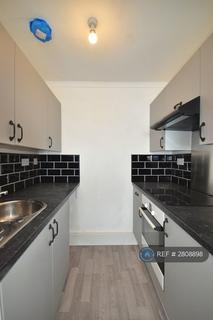 1 bedroom flat to rent, New Road, Portsmouth, PO2