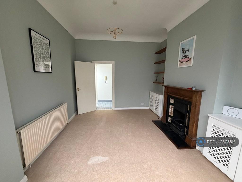1st Bedroom/Lounge