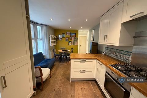undefined, Umfreville Road, London, N4