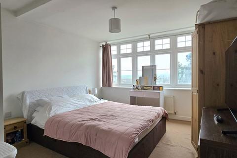 undefined, St. Crispin Drive, Northampton NN5