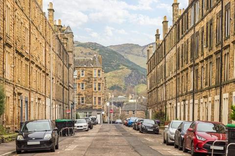 2 bedroom flat to rent, Dalgety Avenue, Edinburgh, Midlothian, EH7