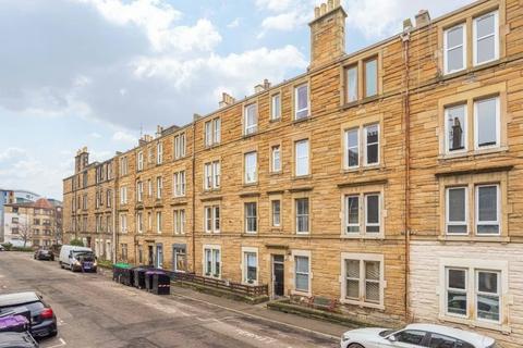 2 bedroom flat to rent, Dalgety Avenue, Edinburgh, Midlothian, EH7