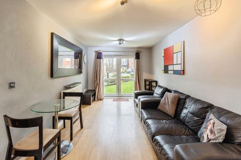 2 bedroom apartment for sale, Gladstone Street, Warrington, WA2