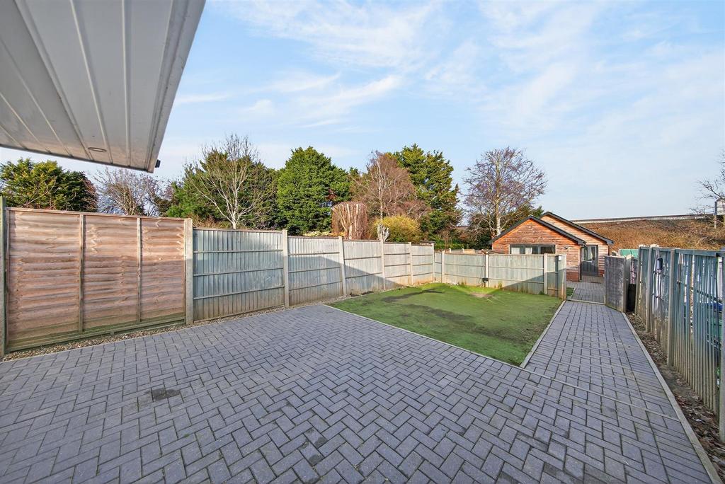 106 Townfield Rd Web05.jpg