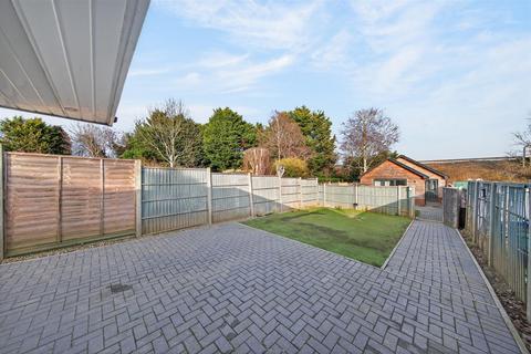 undefined, Townfield Road, Bedford MK45