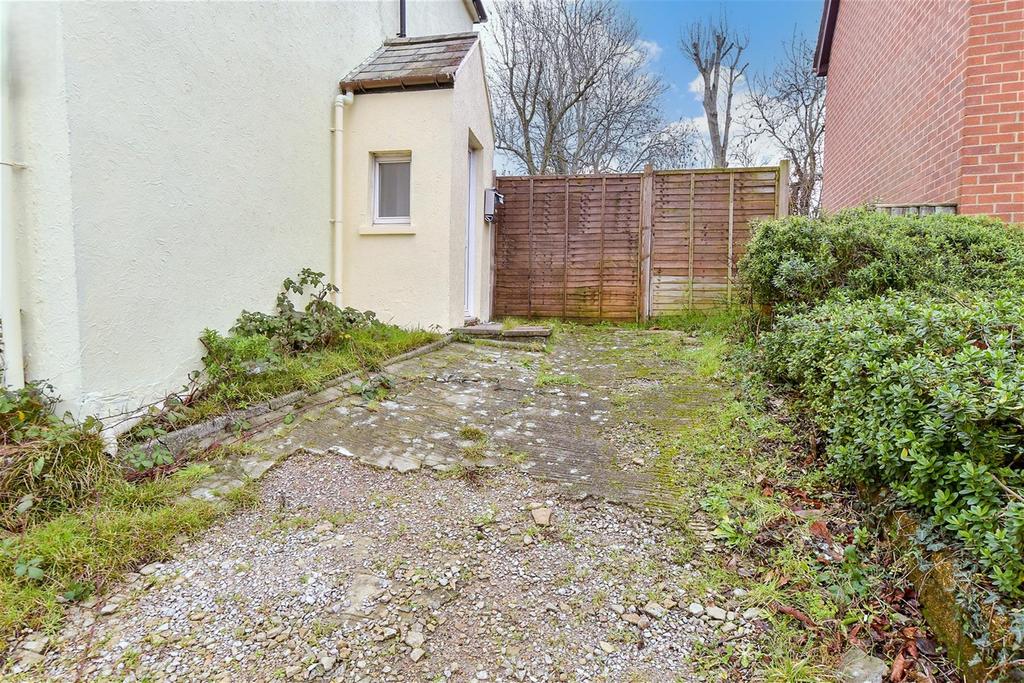 Driveway/Parking*