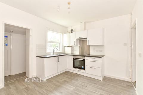 3 bedroom semi-detached house for sale, Fairlee Road, Newport, Isle of Wight