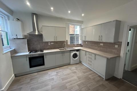 1 bedroom flat to rent, Park Hall Road, London SE21