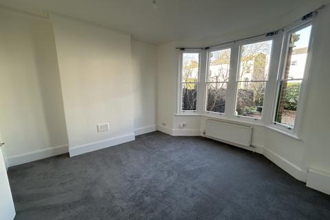 1 bedroom flat to rent, Park Hall Road, London SE21