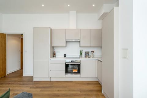 undefined, 1 Lakeside Close Staines-upon-thames TW18