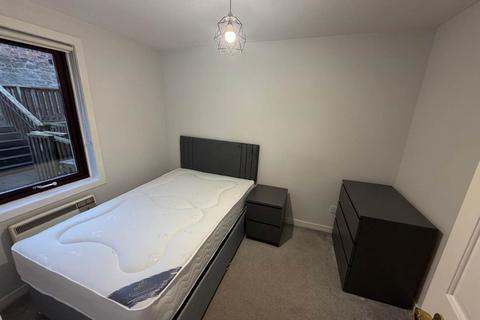 undefined, 15A Taylors Lane, ,