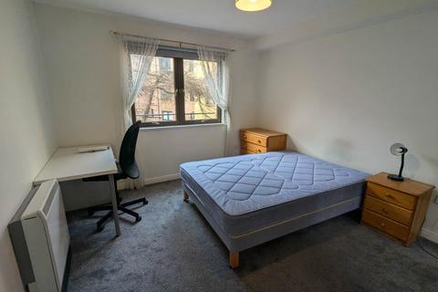 undefined, 14 Allan Lane, ,