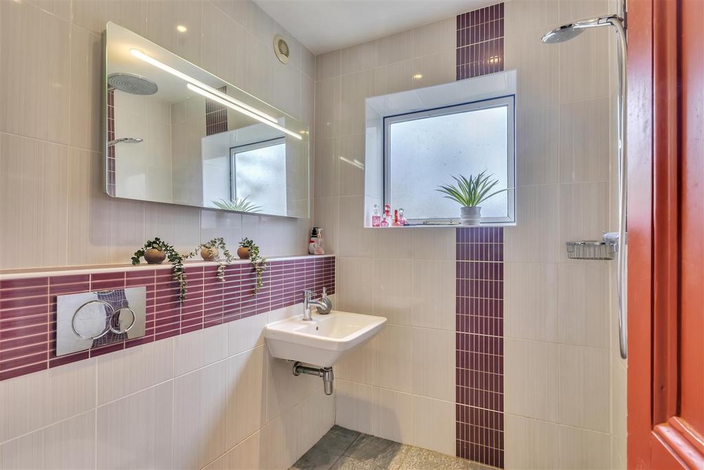Ground Floor Wetroom