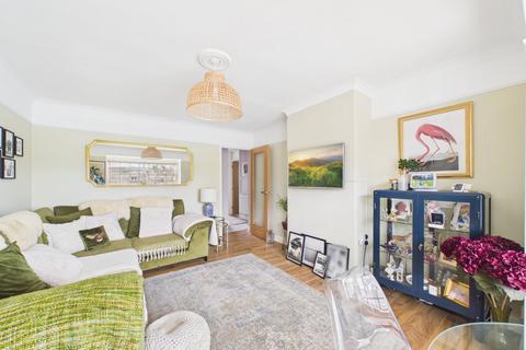 2 bedroom flat for sale, West Side, Leighton Buzzard, LU7