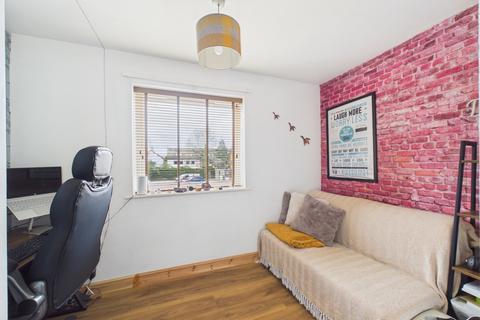 2 bedroom flat for sale, West Side, Leighton Buzzard, LU7