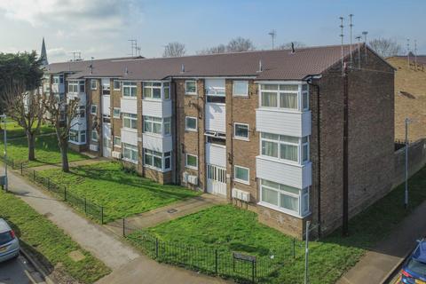 West Side, Leighton Buzzard, LU7