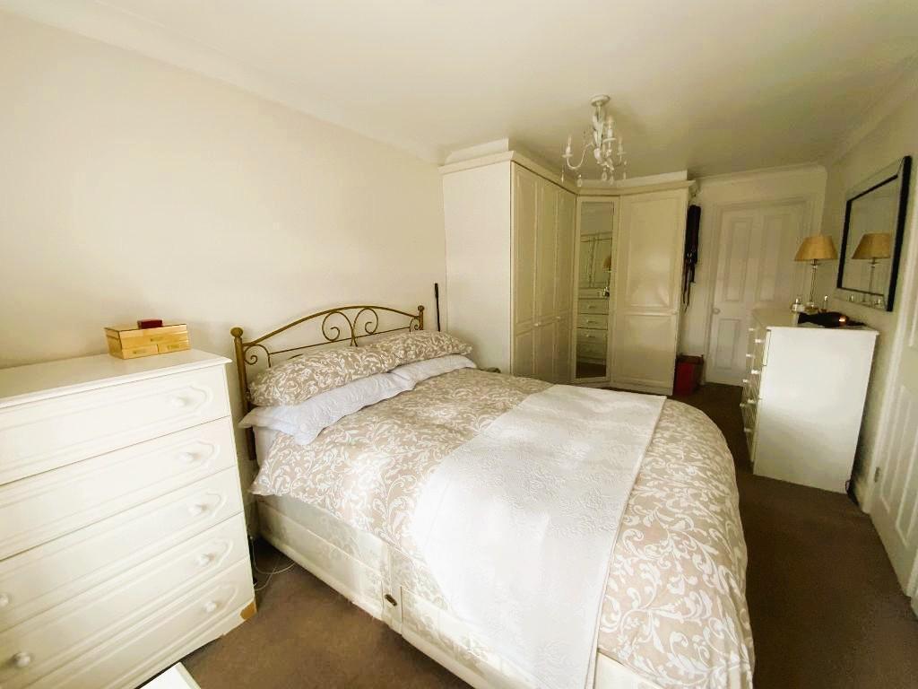 BEDROOM ONE 18'8 x 8'10
