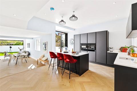 5 bedroom semi-detached house to rent, Pembroke Crescent, Hove, East Sussex, BN3