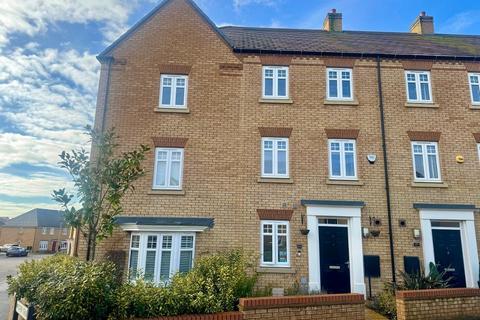 Harlequin Crescent, Wixams, Bedfordshire, MK42 6DY