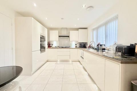 undefined, Saltburn Turn, Houghton Regis, Bedfordshire, LU5 6QT