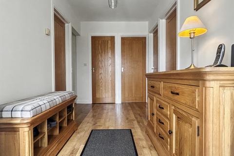 3 bedroom bungalow for sale, Hatchers Crescent, Blunsdon, SN26