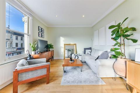 2 bedroom apartment to rent, Northcote Road, London, SW11