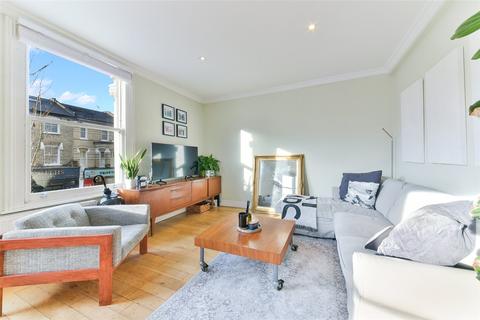 2 bedroom apartment to rent, Northcote Road, London, SW11