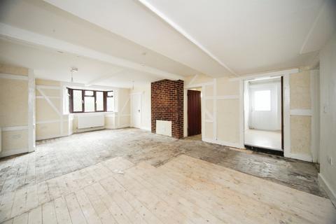 3 bedroom detached house for sale, Streatley Road, Sundon, Luton