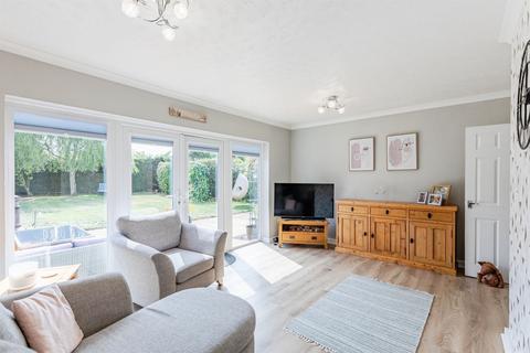 undefined, Fox Covert Drive, Roade, Northampton