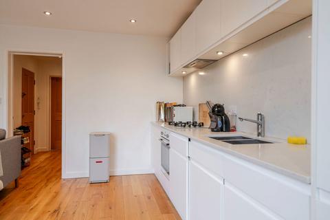1 bedroom flat for sale, Edge Lane, Manchester M21