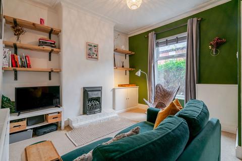2 bedroom terraced house for sale, Watts Street, Manchester M19